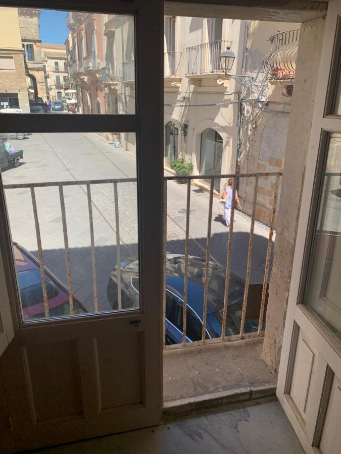 Апартаменты Ortigia Casa Сиракузы Экстерьер фото